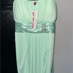Hot From Hollywood Green Sleeveless Dress Size M Medium NWT NEW